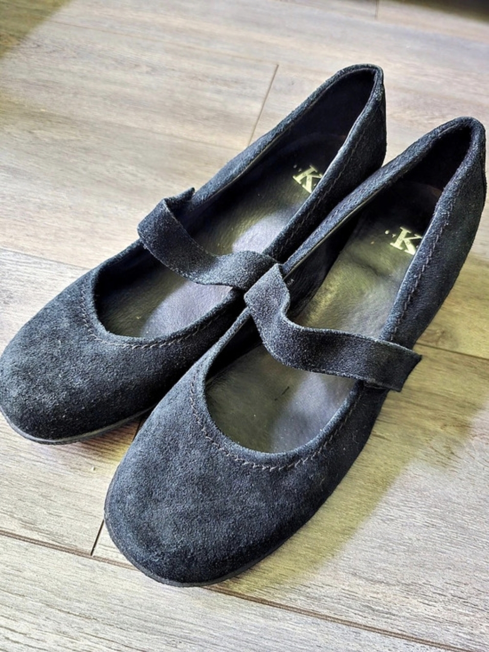 Mary Jane Wedge Black US 8 Faux Suede